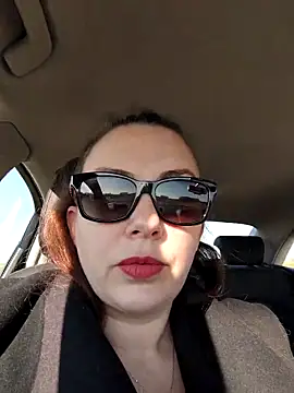 Snapshot of LEAsquirt91 chatting on March 4, 2025, 2:32 pm LEAsquirt91 online show from March 4, 2025, 2:32 pm