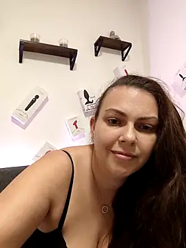 Snapshot of LEAsquirt91 chatting on October 16, 2025, 8:10 pm LEAsquirt91 online show from October 16, 2025, 8:10 pm