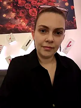 LEAsquirt91 online show from March 3, 2026, 9:42 pm