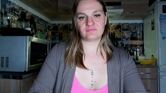 EndlessLustX online show from April 8, 2026, 5:13 pm