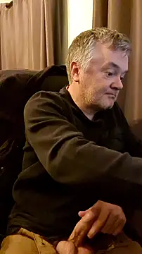 MichOxxford online show from October 29, 2025, 11:23 am