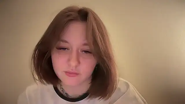 Isabel-Bailey online show from February 9, 2025, 10:43 pm