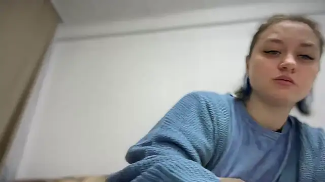 Isabel-Bailey online show from October 17, 2025, 9:06 pm