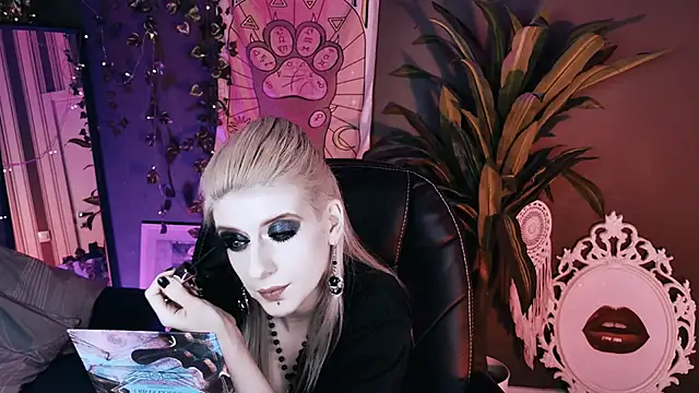 Snapshot of Noah_ElmerX chatting on May 15, 2026, 5:09 pm Noah ElmerX online show from May 15, 2026, 5:09 pm