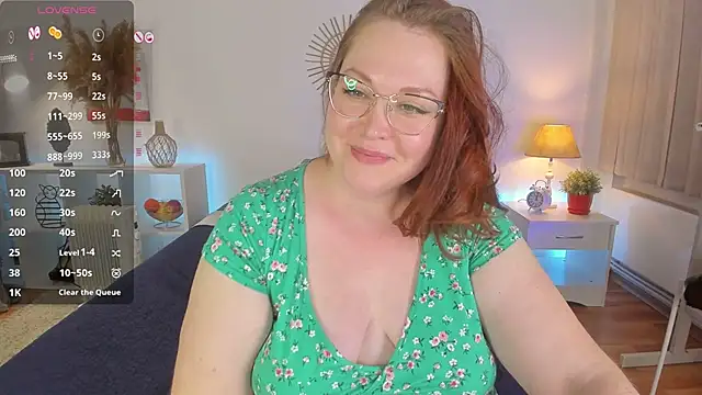 CutieGinger online show from December 14, 2024, 4:23 am