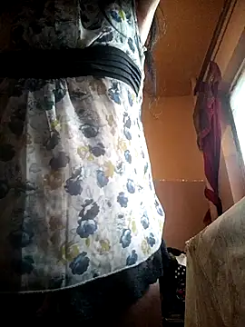 Snapshot of Lovely_Lori chatting on February 5, 2026, 5:56 am Lovely Lori online show from February 5, 2026, 5:56 am