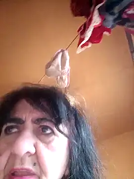 Snapshot of Lovely_Lori chatting on February 7, 2026, 5:55 am Lovely Lori online show from February 7, 2026, 5:55 am