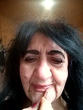 Snapshot of Lovely_Lori chatting on February 12, 2026, 6:30 am Lovely Lori online show from February 12, 2026, 6:30 am