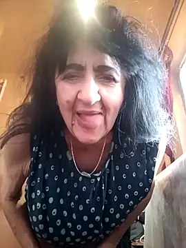 Snapshot of Lovely_Lori chatting on February 19, 2026, 5:25 am Lovely Lori online show from February 19, 2026, 5:25 am