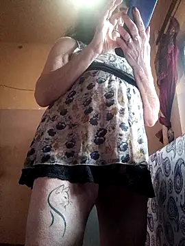 Snapshot of Lovely_Lori chatting on February 23, 2026, 6:22 am Lovely Lori online show from February 23, 2026, 6:22 am