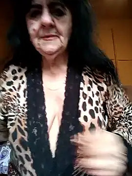 Snapshot of Lovely_Lori chatting on March 4, 2026, 4:07 am Lovely Lori online show from March 4, 2026, 4:07 am