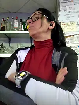 bruneta sexy23 online show from March 6, 2025, 3:57 am