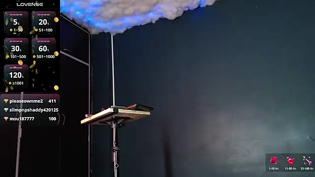 Snapshot of Layla_miss chatting on December 18, 2024, 3:04 am Layla miss online show from December 18, 2024, 3:04 am