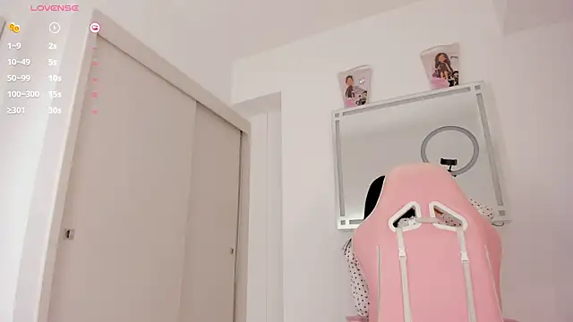 Snapshot of mia_yourmommy chatting on September 10, 2025, 3:17 am mia yourmommy online show from September 10, 2025, 3:17 am