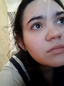 Ak0712  online show from February 1, 2025, 9:29 pm