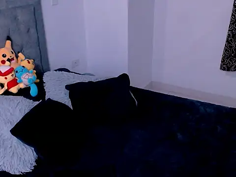 diana  34 online show from October 7, 2025, 12:19 am