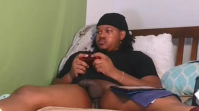 Snapshot of Carolinayoungin chatting on October 30, 2025, 7:03 pm Carolinayoungin online show from October 30, 2025, 7:03 pm