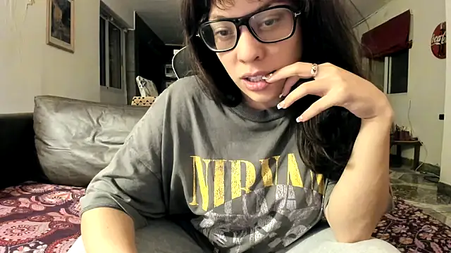 ginakatana online show from October 3, 2025, 5:04 am