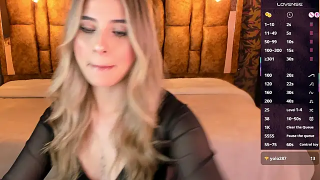 KiaraCarter online show from December 16, 2025, 8:03 pm