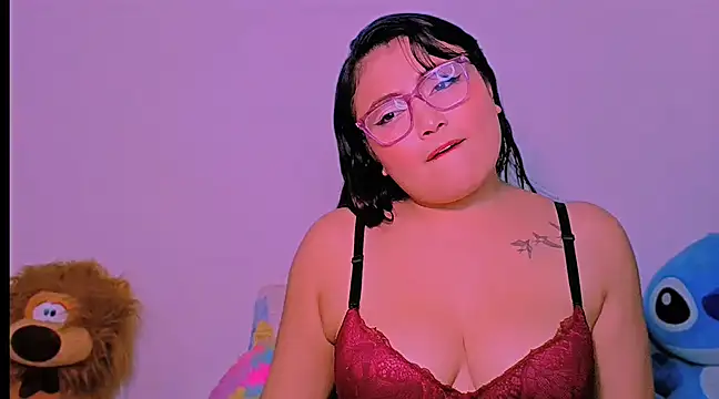 Snapshot of KathieBurning chatting on December 7, 2024, 12:41 am KathieBurning online show from December 7, 2024, 12:41 am