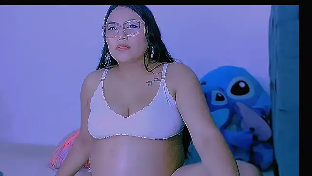Snapshot of KathieBurning chatting on January 12, 2026, 7:41 pm KathieBurning online show from January 12, 2026, 7:41 pm