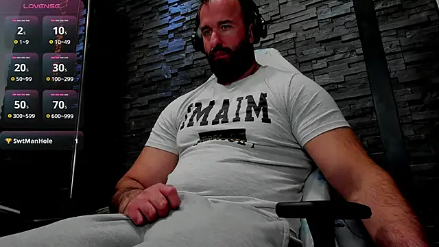 Snapshot of David_Big_Daddy chatting on May 1, 2026, 6:34 pm David Big Daddy online show from May 1, 2026, 6:34 pm