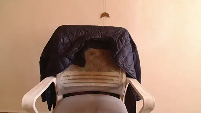 brdot  online show from December 22, 2025, 2:14 pm