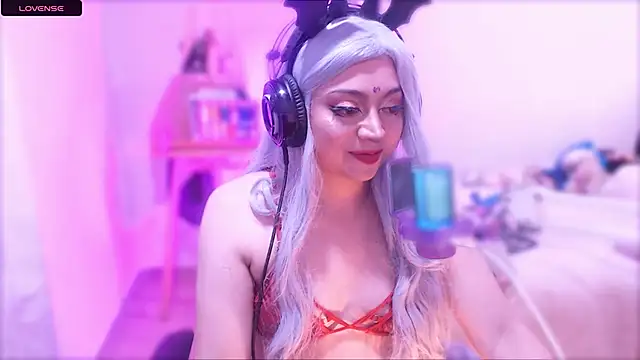 HANA HYUGA11 online show from October 25, 2025, 2:30 am