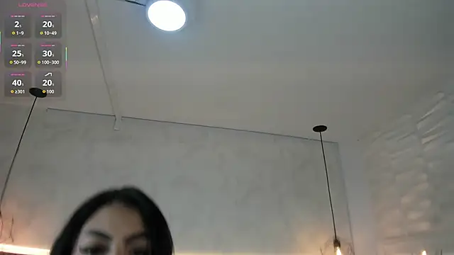 SHANONCLARK online show from September 24, 2025, 7:06 pm