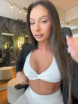 Snapshot of MileySin1111 chatting on February 21, 2026, 1:12 pm MileySin1111 online show from February 21, 2026, 1:12 pm