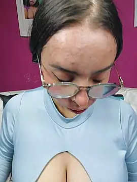 valentina swallow online show from July 22, 2026, 6:27 am