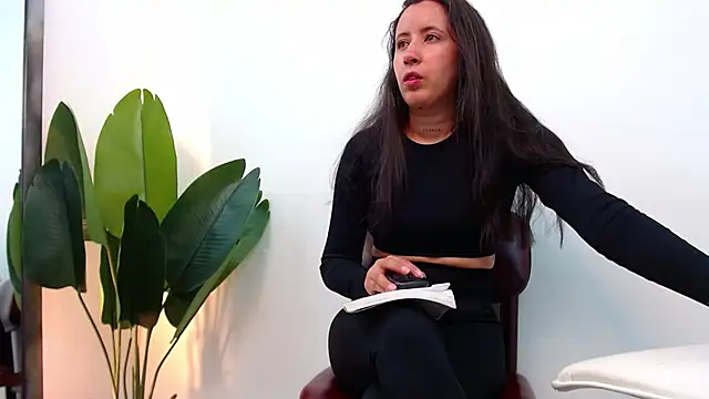 marthina thompsson online show from January 2, 2025, 3:40 pm