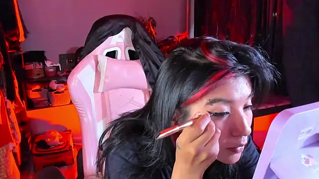 annie walker6 online show from January 8, 2026, 11:18 pm