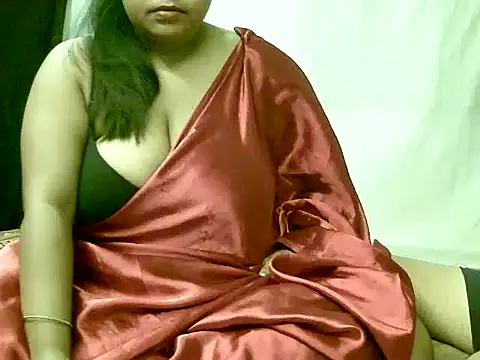 flamingoss online show from March 17, 2025, 6:11 pm