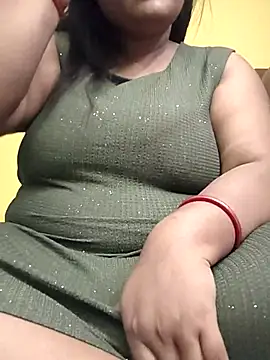 flamingoss online show from November 23, 2025, 11:54 am