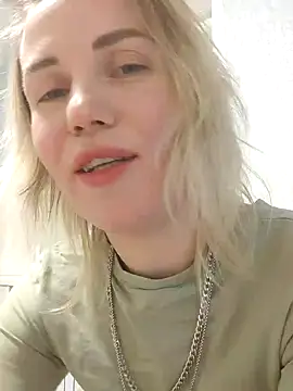 Linda Gregory online show from February 12, 2025, 2:24 am