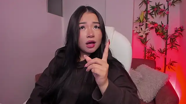 Lulu Sakura  online show from December 15, 2024, 10:39 am