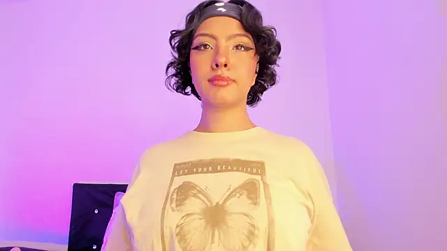 AnnaFoox1 online show from February 6, 2026, 8:34 pm