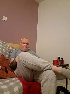 FriendlyDave online show from February 8, 2025, 11:55 pm