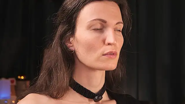 yulladao online show from February 19, 2026, 6:04 pm