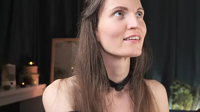 yulladao online show from February 22, 2026, 4:49 pm