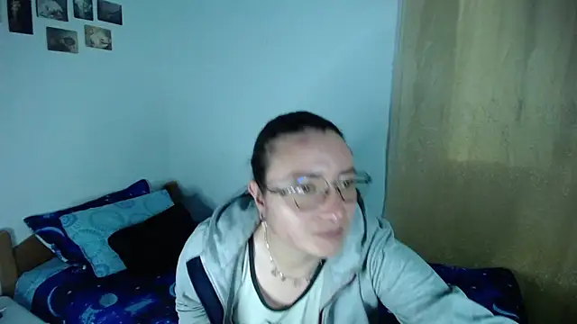 monkeywillwhite online show from April 26, 2026, 3:59 am