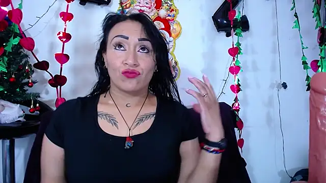 luna sofia69 online show from December 29, 2024, 2:00 pm