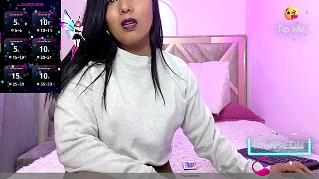 Mariana collins99 online show from October 9, 2025, 4:21 am