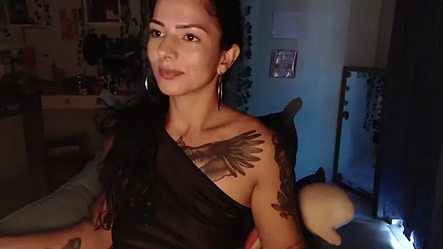 BeellyDance online show from April 4, 2026, 8:17 pm