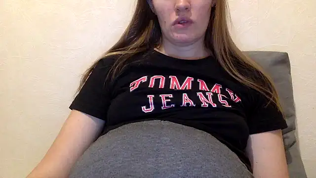 vanessa4you online show from January 11, 2025, 4:38 am