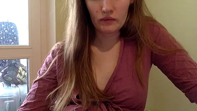 vanessa4you online show from February 14, 2025, 8:31 am