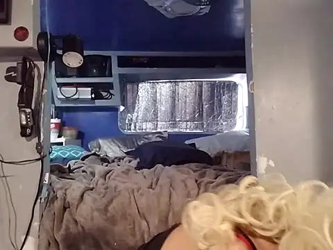 jtru304 online show from November 13, 2025, 4:28 pm