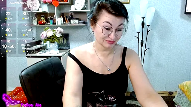 BeatriksS online show from October 28, 2025, 4:09 pm