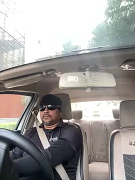 Dick 6inches online show from October 22, 2025, 3:29 am